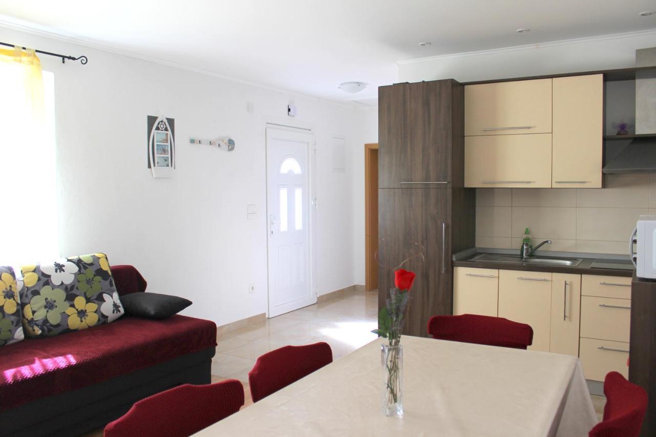 Holiday Home Irena Poljica  Extérieur photo